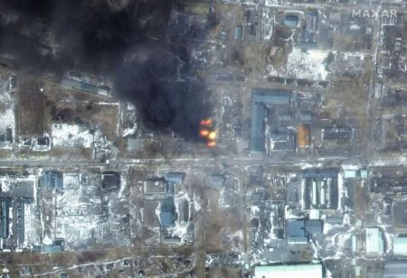 Πόλεμος στην Ουκρανία: Την καταστροφή της Μαριούπολης αποκαλύπτουν δορυφορικές φωτογραφίες