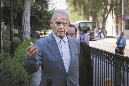 Τα μυστικά της τρίτης διαθήκης του Ακη Τσοχατζόπουλου