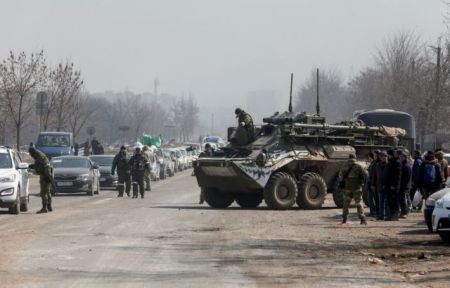 Πόλεμος στην Ουκρανία: Ορισμένες ρωσικές μονάδες αποσύρονται λέει το Κίεβο