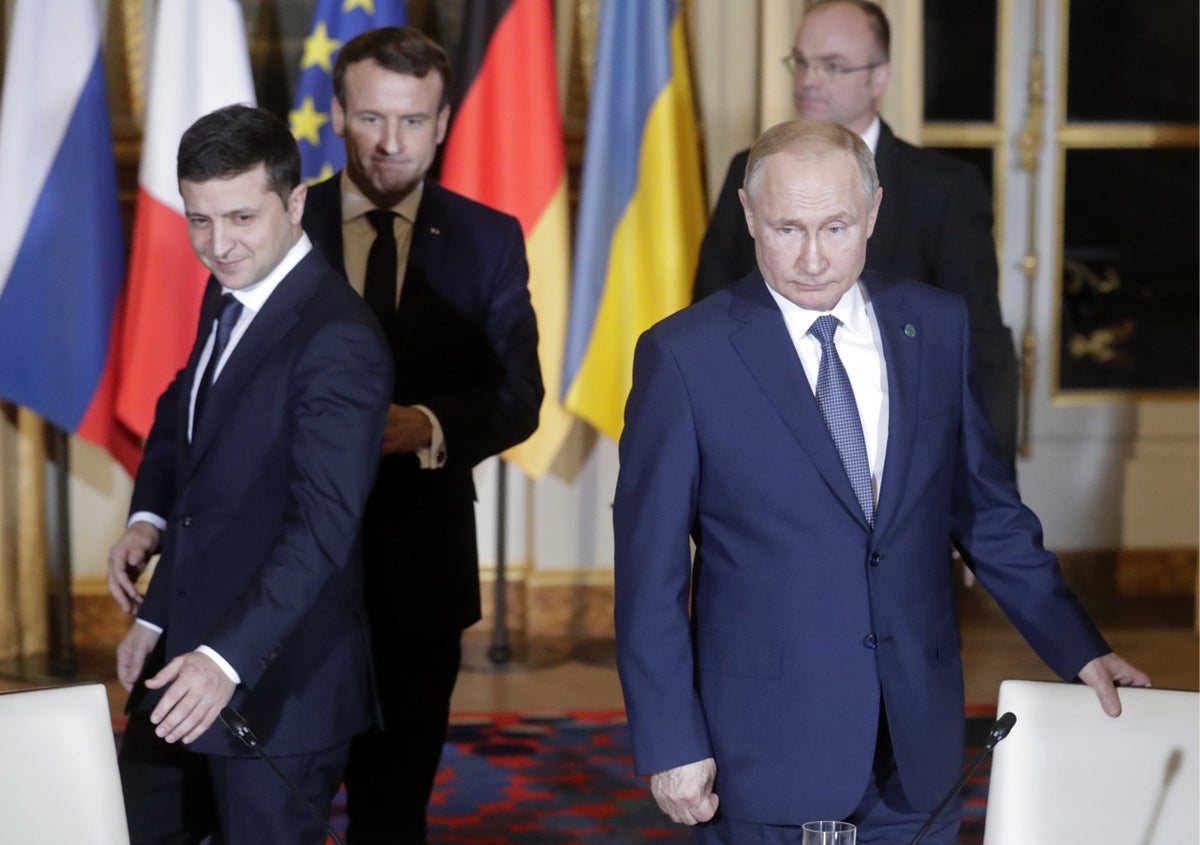 Πόλεμος στην Ουκρανία: Κοντά σε συνάντηση Πούτιν – Ζελένσκι