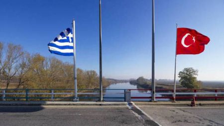 Η Αθήνα απαντά στις προκλήσεις Τσαβούσογλου: Ανιστόρητες και απαράδεκτες δηλώσεις