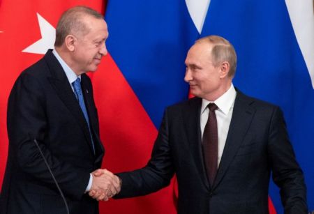 Bloomberg: Η Ρωσία στέλνει δισ. δολάρια στην Τουρκία για το πυρηνικό εργοστάσιο