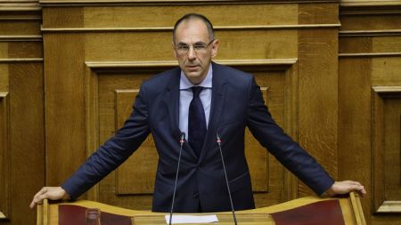 Υποκλοπές: Προσπάθεια επικοινωνίας Γεραπετρίτη με Ανδρουλάκη – «Δεν ανταποκρίθηκε», λέει η κυβέρνηση – Τι απαντά το ΠΑΣΟΚ