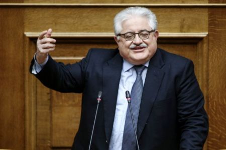 Τζαβάρας: Πλήγμα για το πολίτευμα, πρόβλημα για την κυβέρνηση οι υποκλοπές