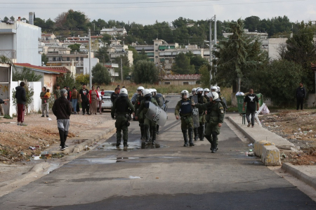 Δ. Αττική: Έξι συλλήψεις και 15 προσαγωγές σε καταυλισμούς Ρομά