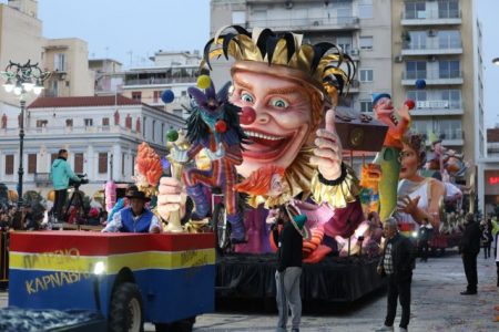 Πάτρα: Το μεσημέρι η μεγάλη καρναβαλική παρέλαση – Τι περιλαμβάνει