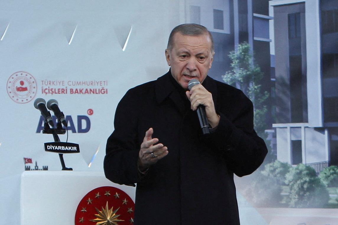 Ερντογάν: Νέες εθνικιστικές κορώνες – «Πρέπει να αυξήσουμε την ισχύ μας στη θάλασσα»