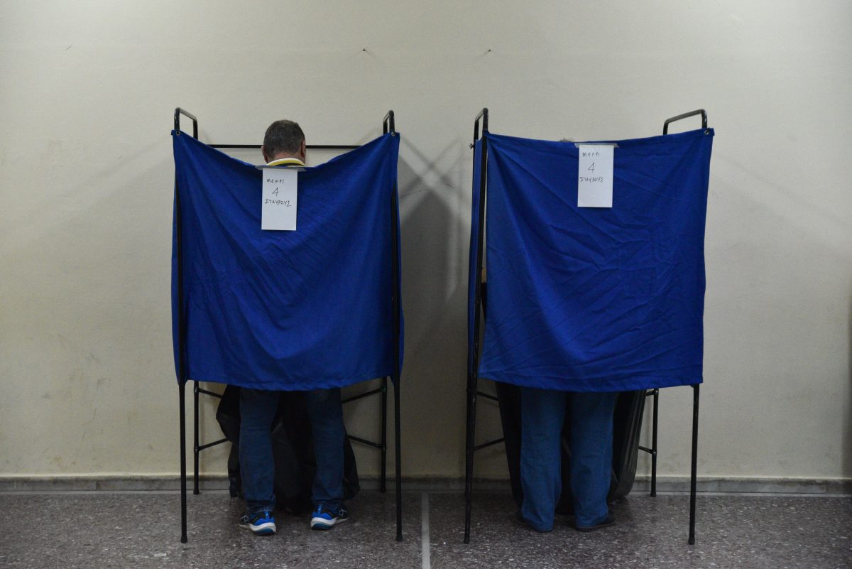 Εκλογές 2023: Ανοιξαν οι κάλπες για τους Ελληνες του εξωτερικού