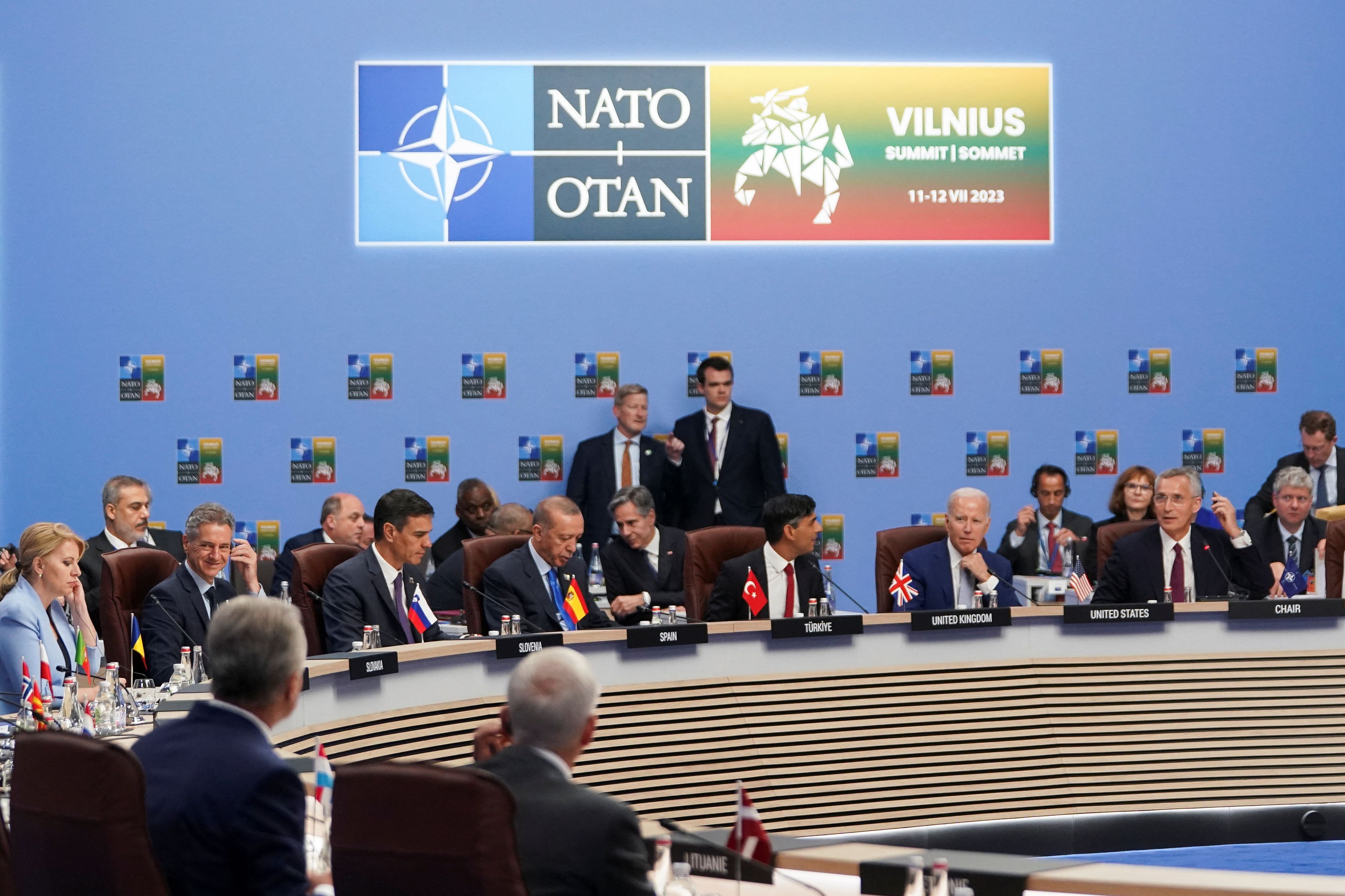 Σύνοδος NATO: Το Βερολίνο δεσμεύεται για επιπλέον στρατιωτική βοήθεια στην Ουκρανία