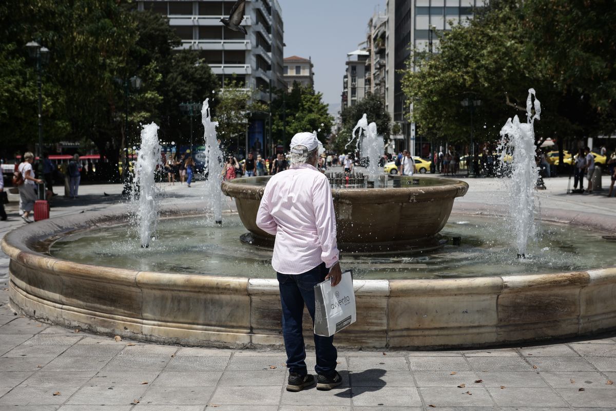 Καύσωνας: Τι πρέπει να κάνουν όσοι παίρνουν φάρμακα