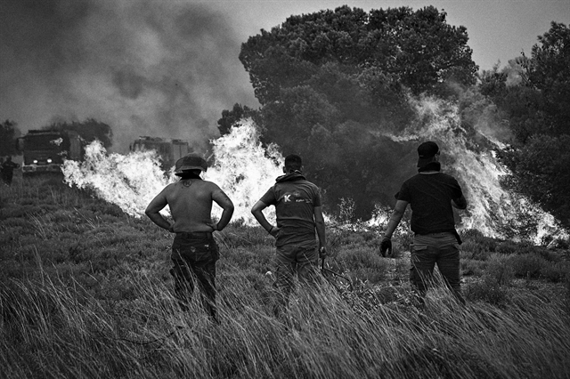 Εφιαλτικό κοκτέιλ από καύσωνες και πυρκαγιές