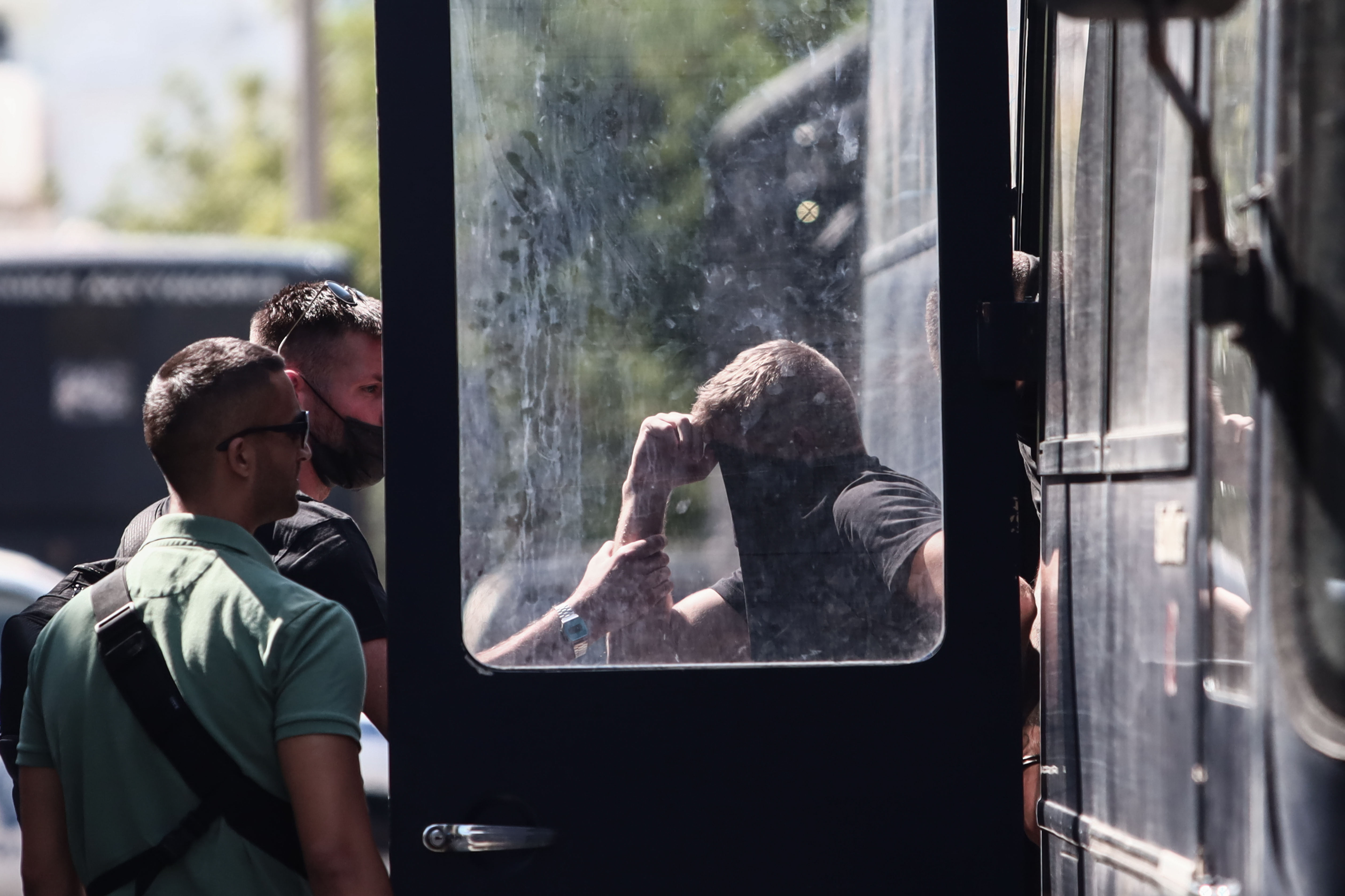 Νέα Φιλαδέλφεια: Στη φυλακή και οι 30 χούλιγκαν που απολογήθηκαν την Παρασκευή