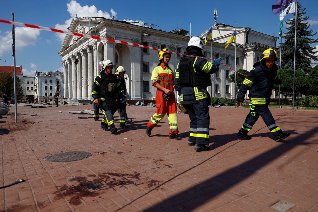 Ουκρανία: Επτά νεκροί από ρωσικό πυραυλικό πλήγμα στο Τσερνίχιβ – Στους 110 οι τραυματίες