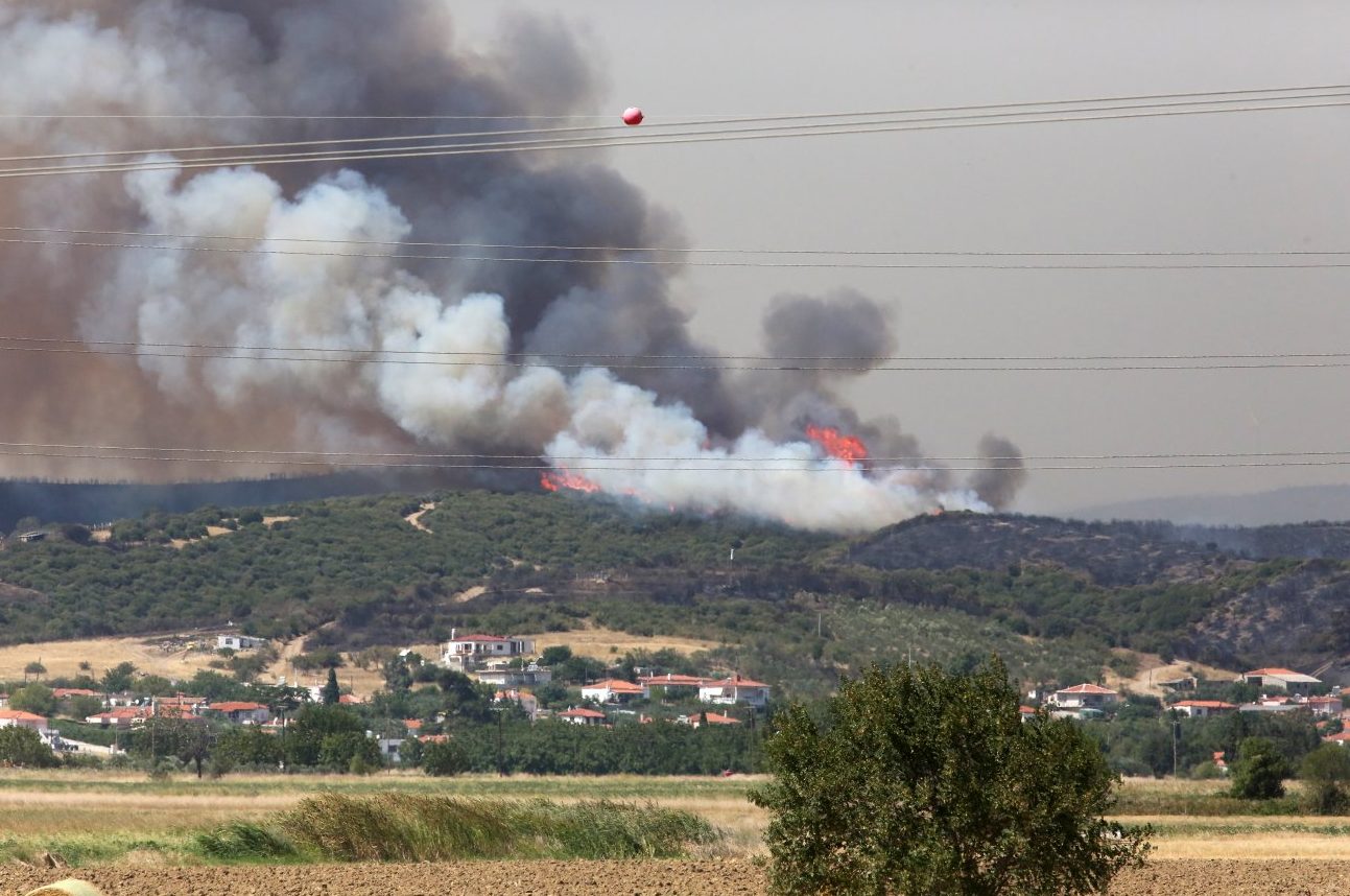 Φωτιά στην Αλεξανδρούπολη: Νέο μήνυμα του 112 για εκκένωση 4 οικισμών