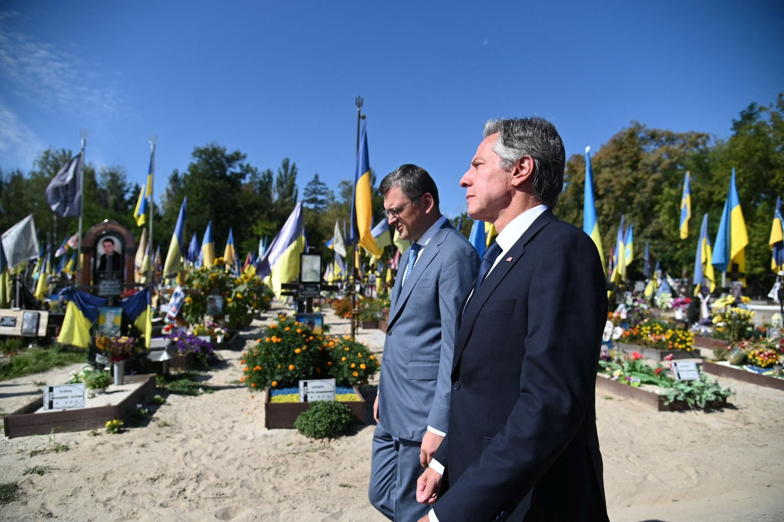 Ουκρανία: Αιφνιδιαστική επίσκεψη Μπλίνκεν στο Κίεβο