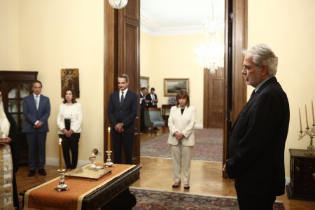 Ορκίστηκε υπουργός Ναυτιλίας και Νησιωτικής Πολιτικής ο Χρήστος Στυλιανίδης