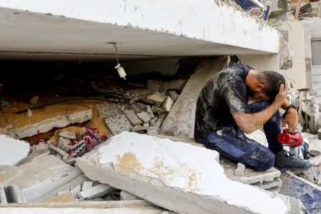 Πόλεμος στο Ισραήλ: Από τον Αραφάτ και τη διπλή Ιντιφάντα στη Χαμάς και τον «πόλεμο» του 2023