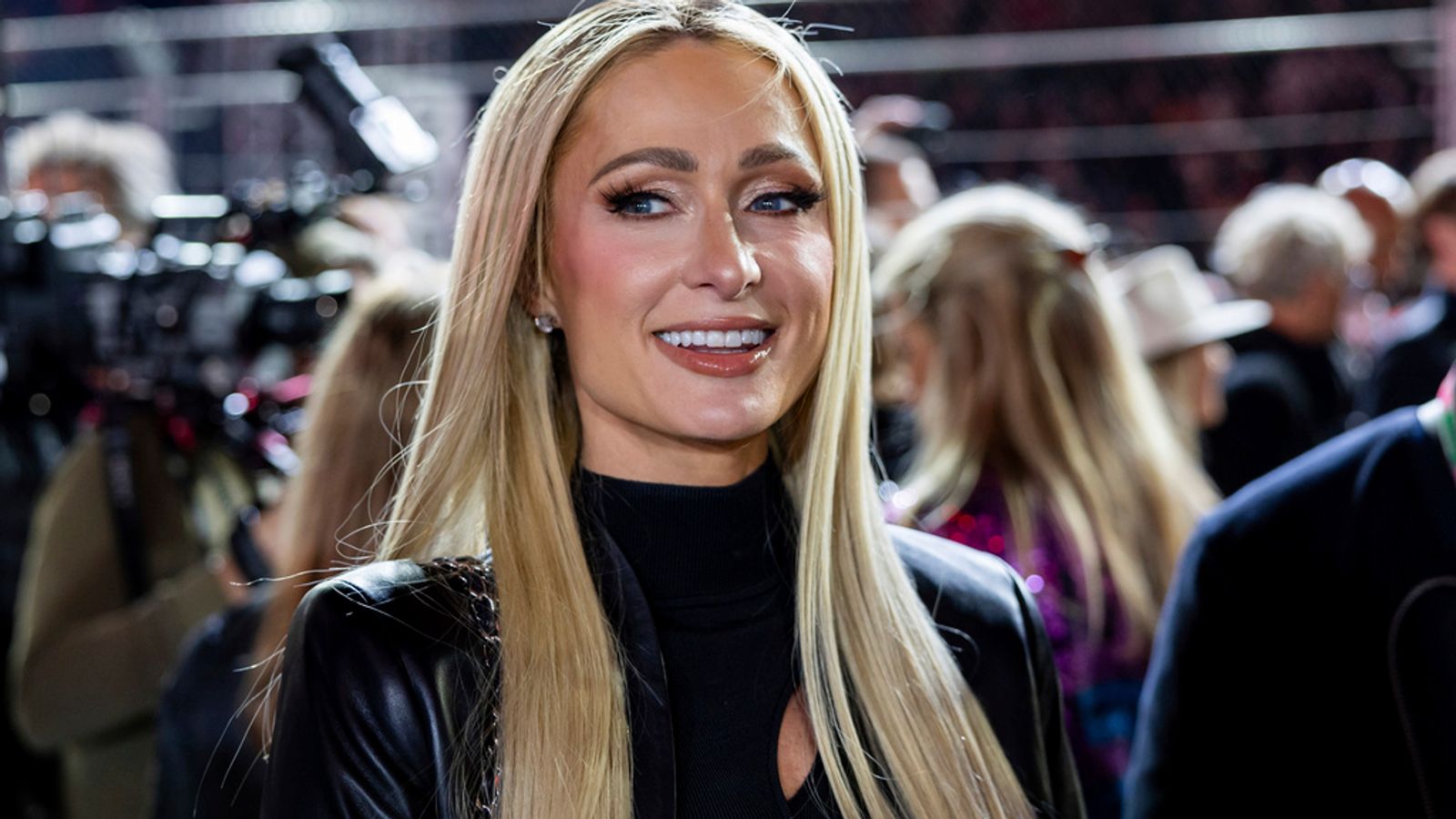 H Paris Hilton γίνεται δεύτερη φορά μαμά - ΤΟ ΒΗΜΑ