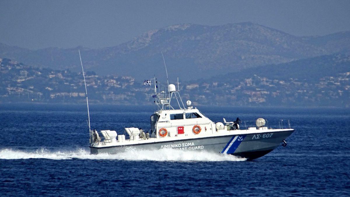 Lesbos: Locating 21 foreigners and arresting their traffickers
 –