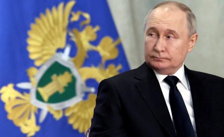 Πούτιν: «Καμιά διαφορά για τη Μόσχα εάν εκλεγεί ο Τραμπ ή ο Μπάιντεν»