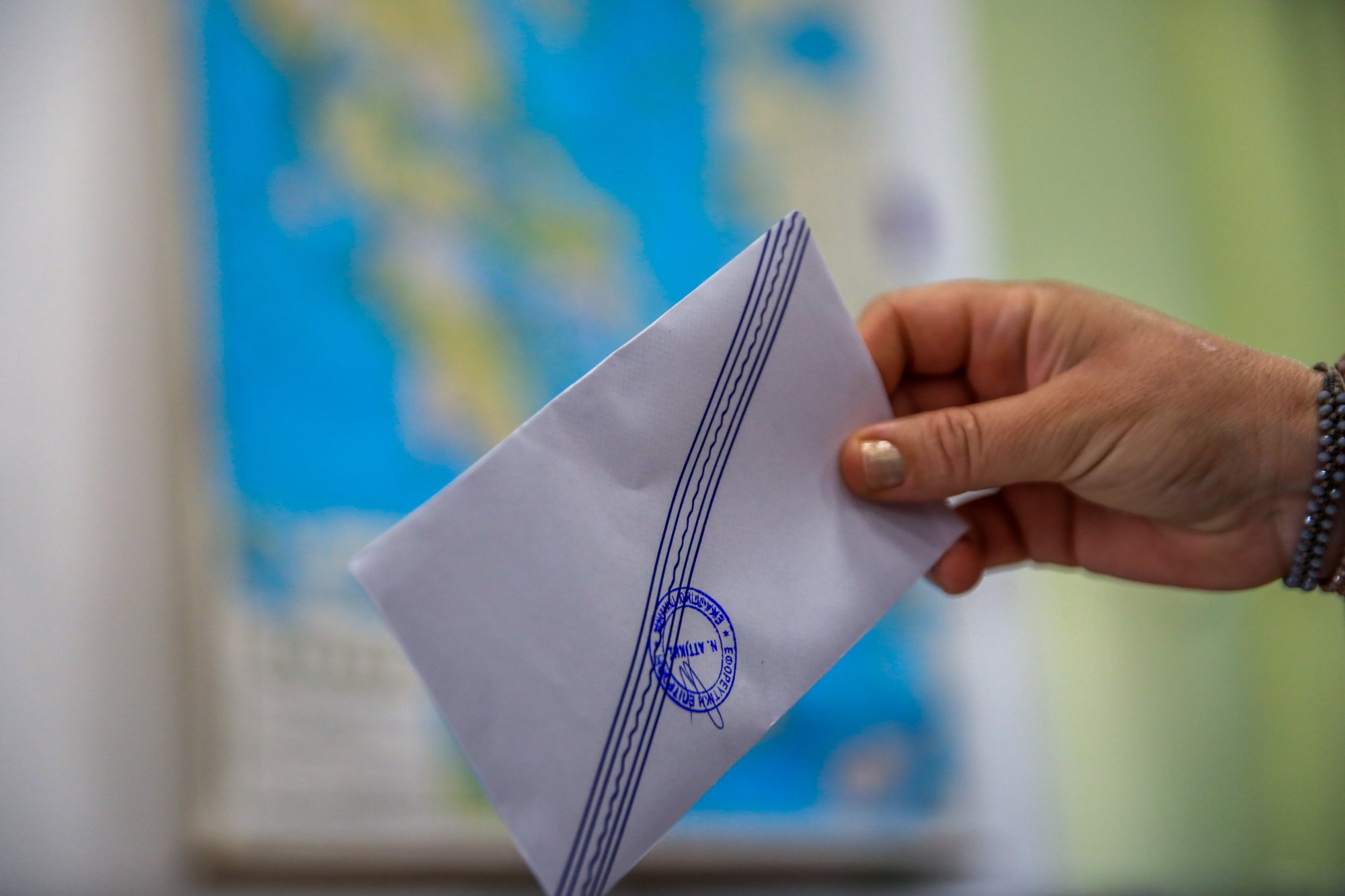 Το «είναι» και το «φαίνεσθαι» της πολιτικής στην Ελλάδα της κρίσης