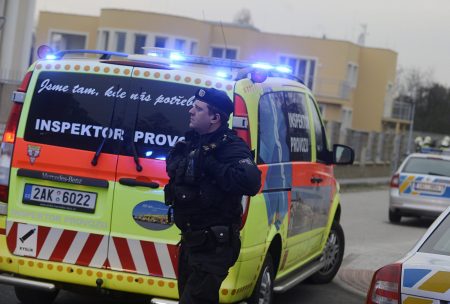 Τσεχία: Εκρηξη και αναφορές για τραυματίες σε κέντρο εκπαίδευσης στρατιωτών