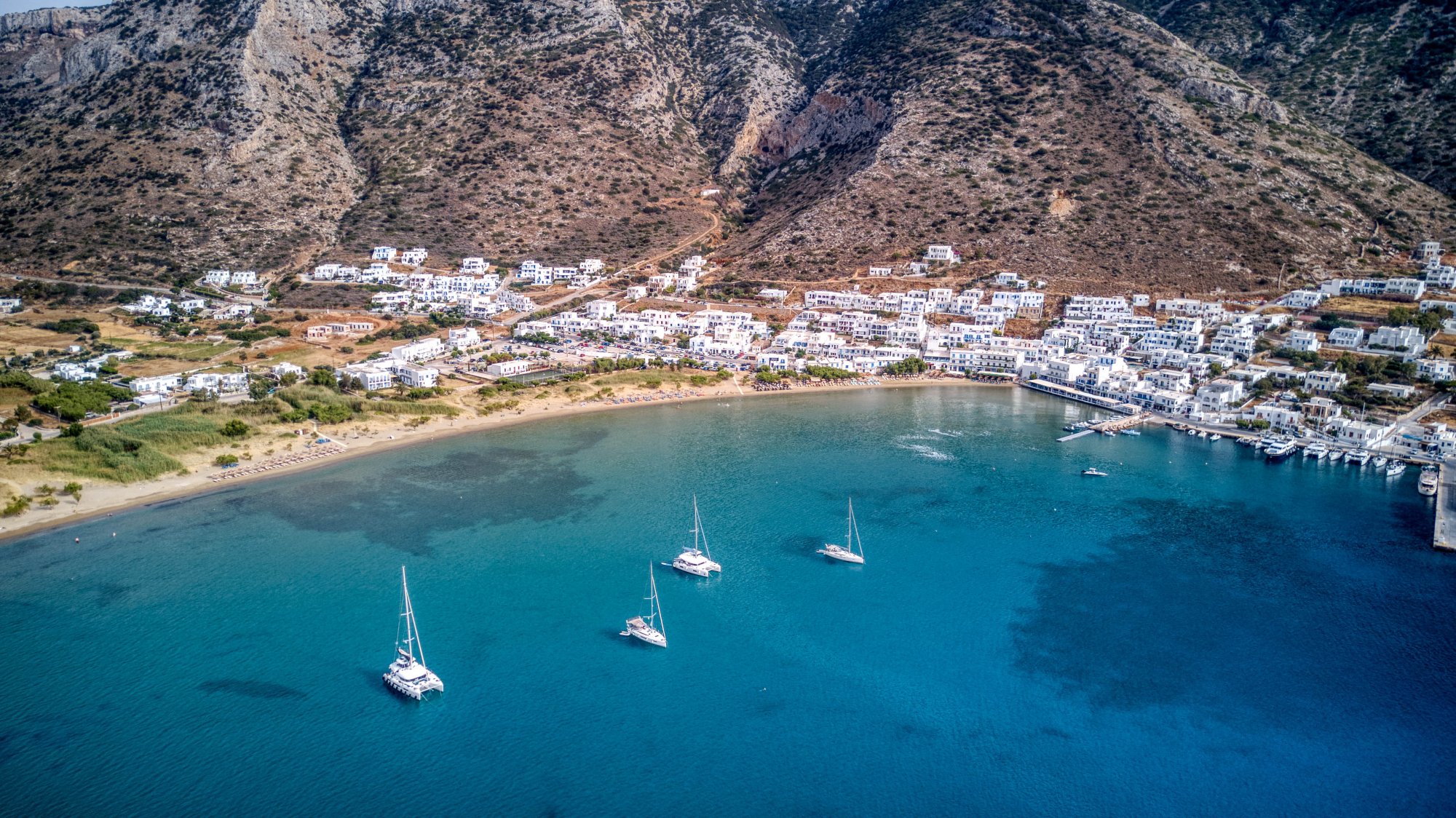 Τι ωραιότερο από το ολόχρυσο, «νωχελικό» ελληνικό καλοκαίρι;