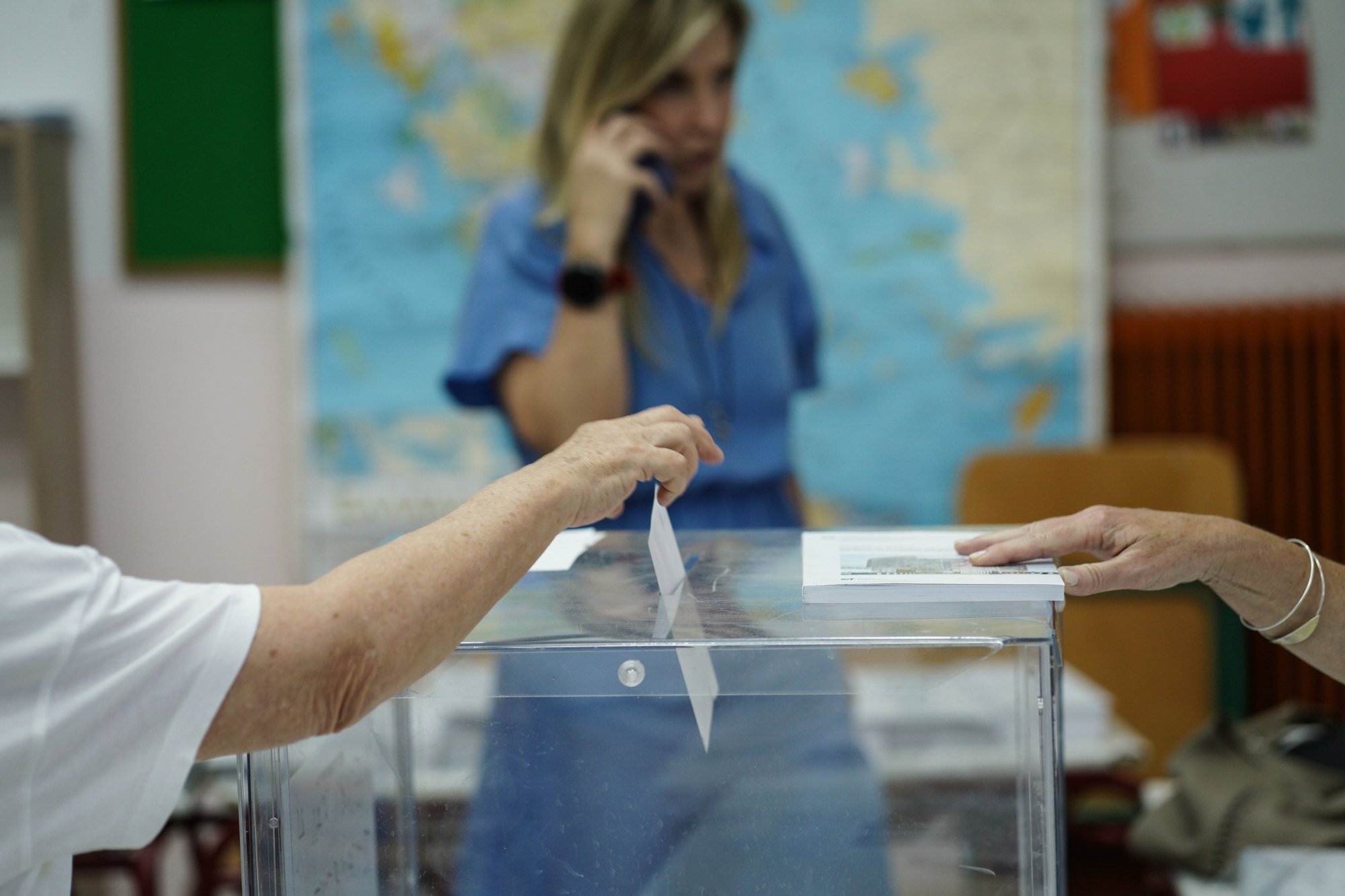 Δημοσκόπηση: Συνεργασία ΣΥΡΙΖΑ-ΠαΣοΚ θέλουν οι ψηφοφόροι τους