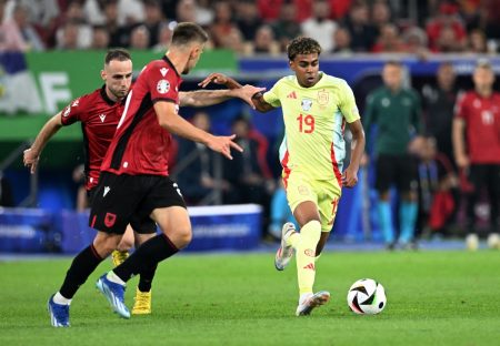 Αλβανία – Ισπανία 0-1: Τρία στα τρία και πρόκριση στους «16»