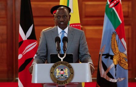 Κένυα: Ο Ρούτο υποχωρεί και αποσύρει το αμφιλεγόμενο φορολογικό νομοσχέδιο