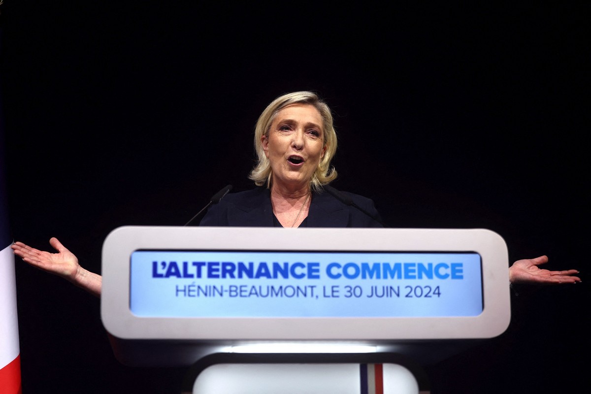 Εκλογές Γαλλίας: Η Λεπέν ζητά την απόλυτη πλειοψηφία για το δεύτερο γύρο