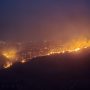 Φωτιές: Σκληρή μάχη με τις φλόγες σε Χίο – Κω – Εκκενώσεις – 6 τραυματίες