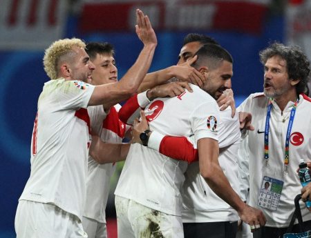 Τουρκία-Αυστρία 2-1: Με ήρωα τον Ντεμιράλ στους «8» του Euro η Τουρκία