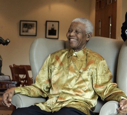 Νέλσον Μαντέλα: H ζωή του παγκόσμιου αντιρατσιστικού συμβόλου