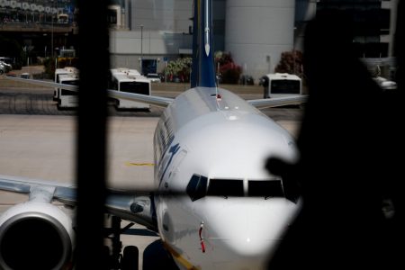 Αναγκαστική προσγείωση της πτήσης Λονδίνο – Χανιά στο Ελ. Βενιζέλος – Με 233 επιβάτες