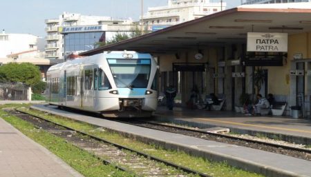 Σιδηρόδρομος στην Αχαΐα: Ρεαλιστικές λύσεις και πολιτική αντιπαράθεση