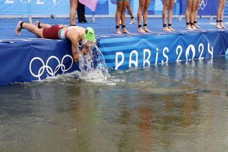 Ολυμπιακοί Αγώνες: Κανονικά το τρίαθλο γυναικών στον Σηκουάνα