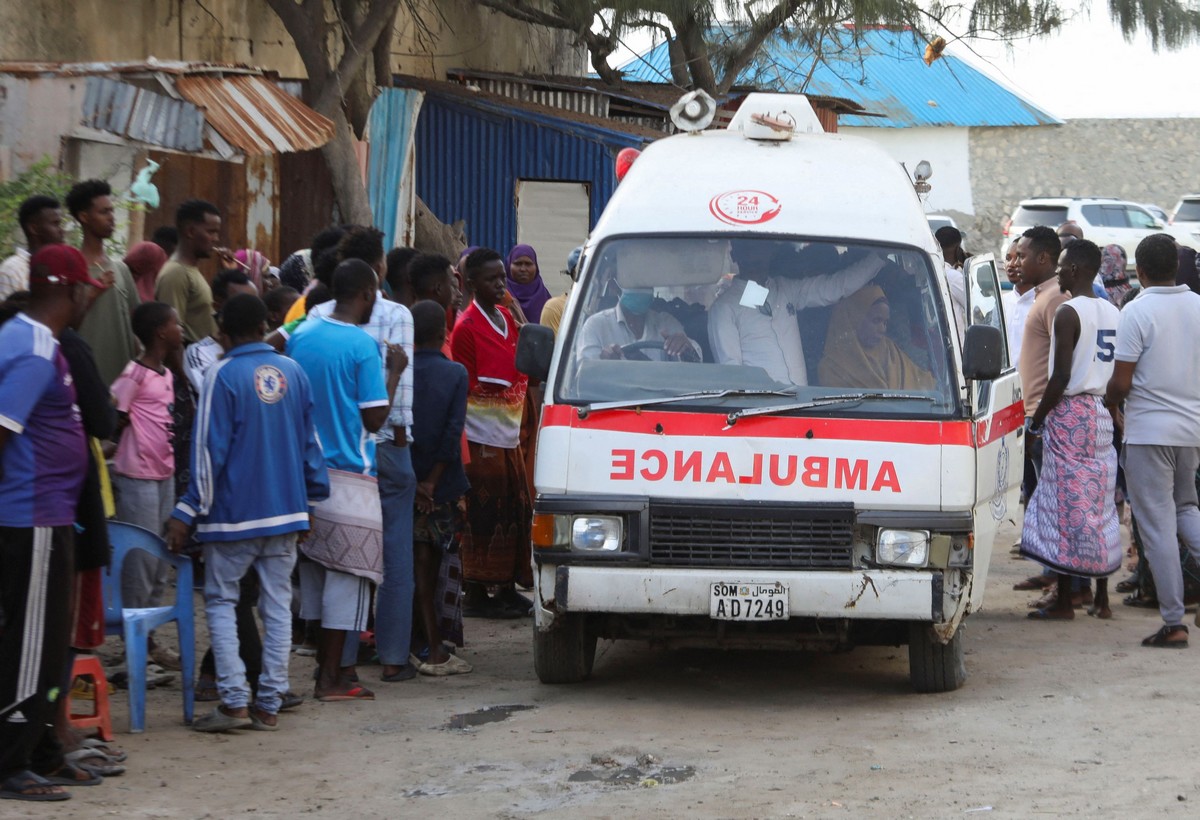 Σομαλία: Τουλάχιστον 32 νεκροί μετά από επίθεση αυτοκτονίας