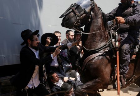 Ισραήλ: Συγκρούσεις υπερορθόδοξων Εβραίων και αστυνομίας