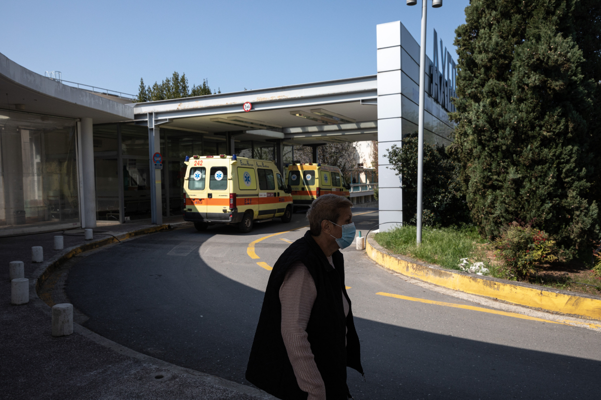 Νοσοκομείο ΑΧΕΠΑ: Ακραίες συνθήκες καταγγέλλει η ΠΟΕΔΗΝ – Άμεση παρέμβαση