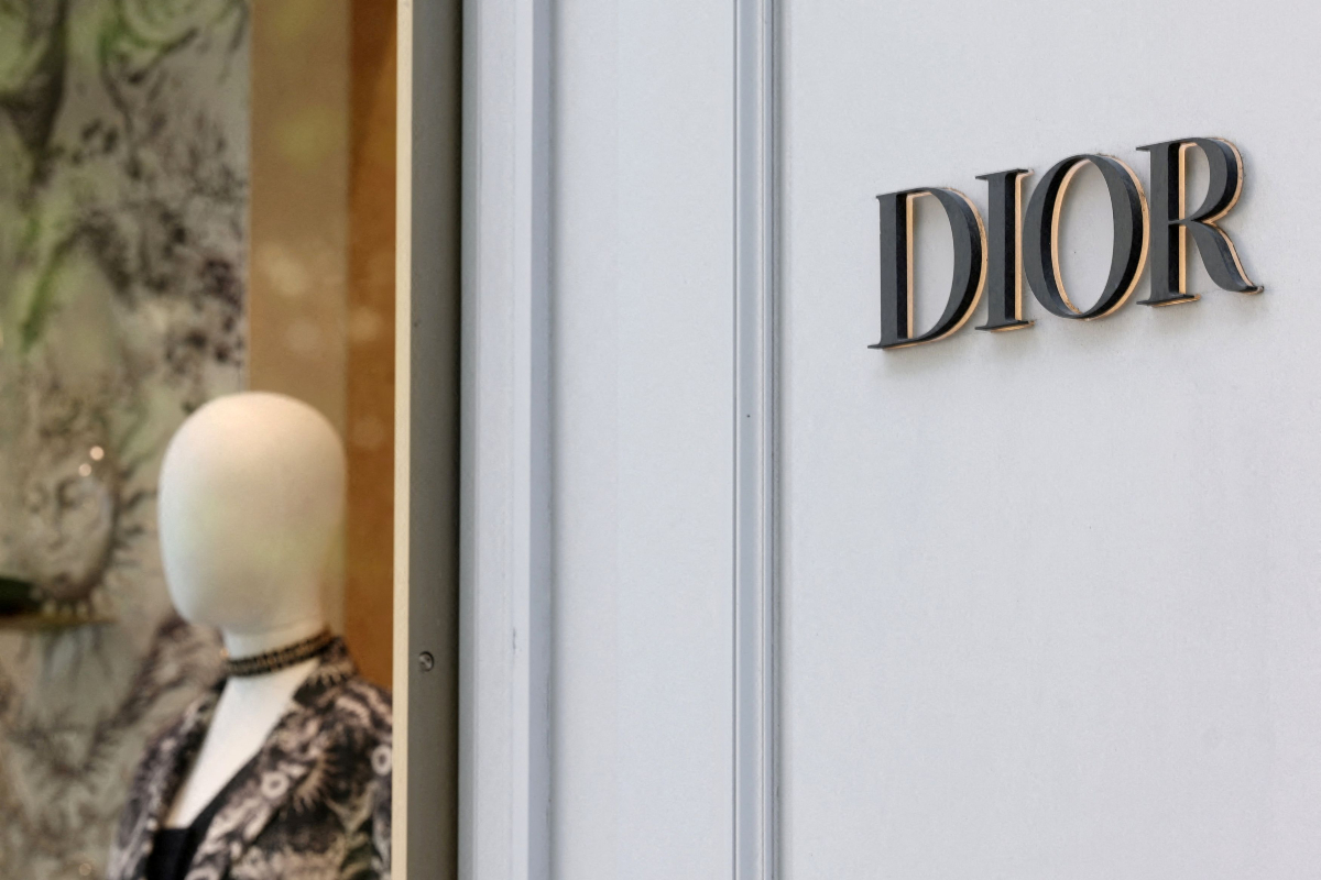 Dior: Ποιοι και γιατί ζητάνε να της επιβληθεί πρόστιμο