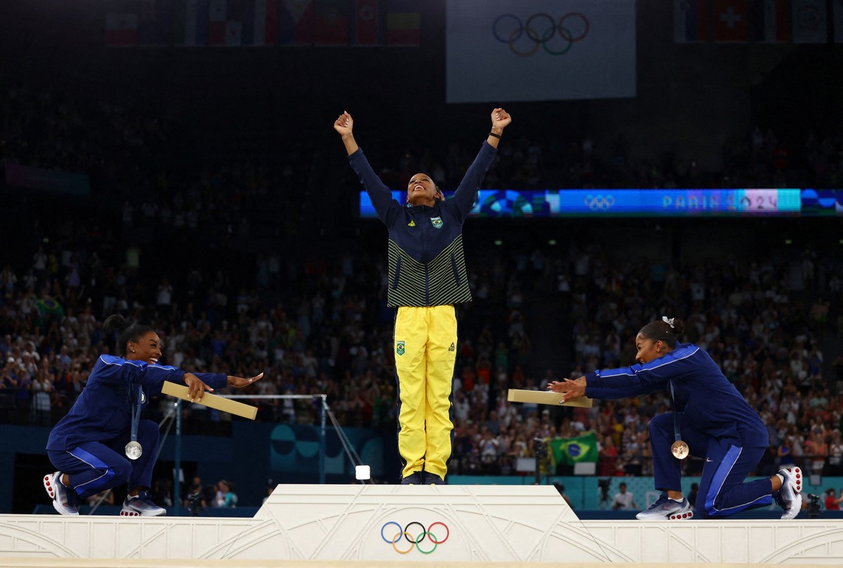 Ολυμπιακοί Αγώνες: H Mπάιλς υποκλίθηκε στο «κορίτσι της φαβέλας»