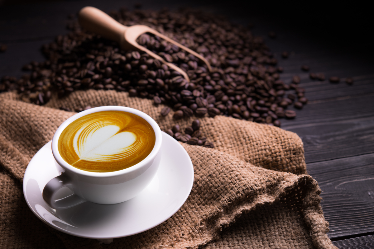 Καφές: Με ποια τρόφιμα δεν πρέπει να τον συνδυάζεις