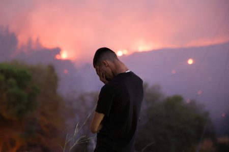 Φωτιά στην Αττική: Πώς χάθηκε ο έλεγχος στο «στρατηγείο» όταν μπήκε σε Βριλήσσια, Χαλάνδρι