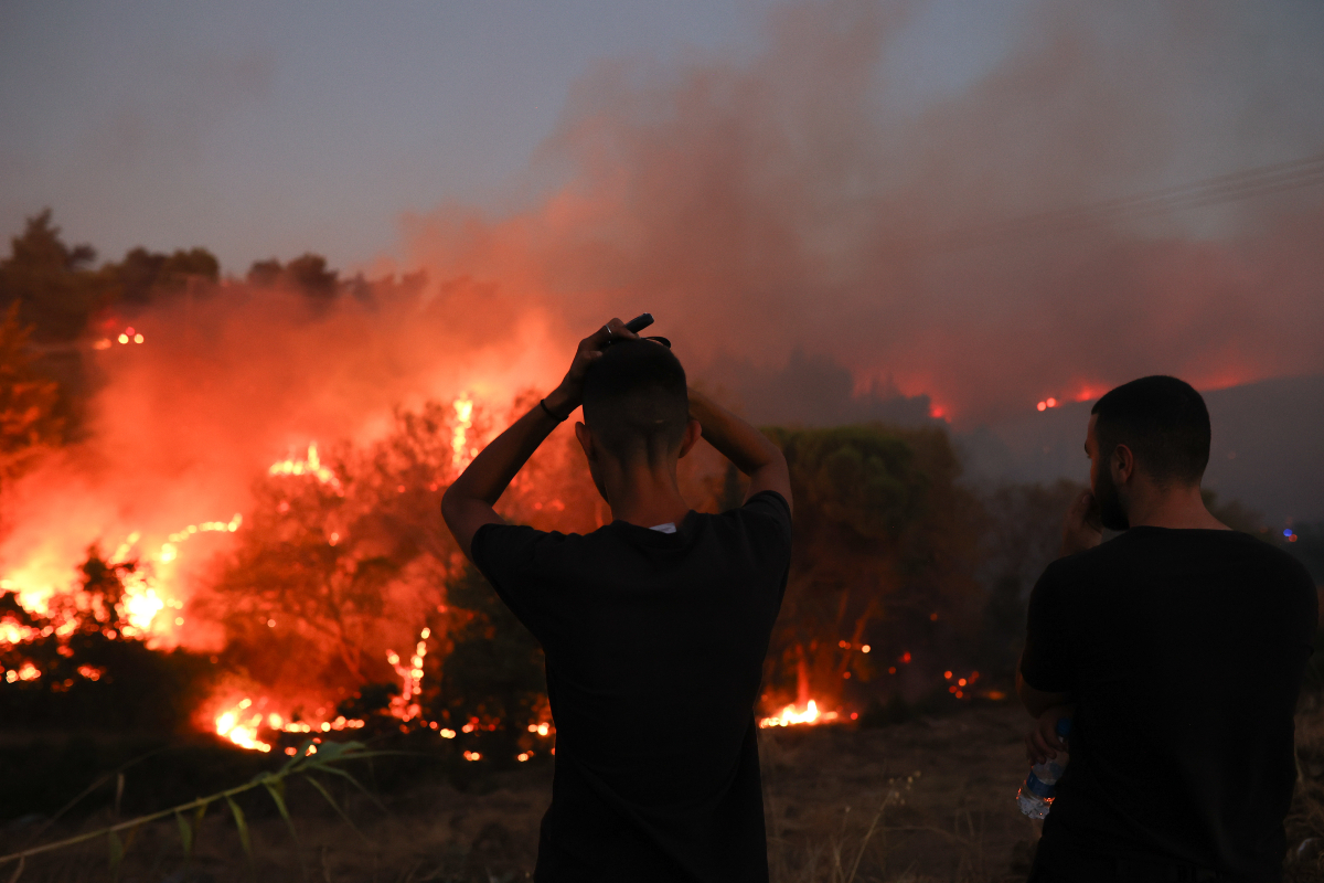 Πυρκαγιά: Σε συναγερμό 8 Περιφέρειες – Οι απαγορεύσεις σε Θεσσαλονίκη και Κρήτη