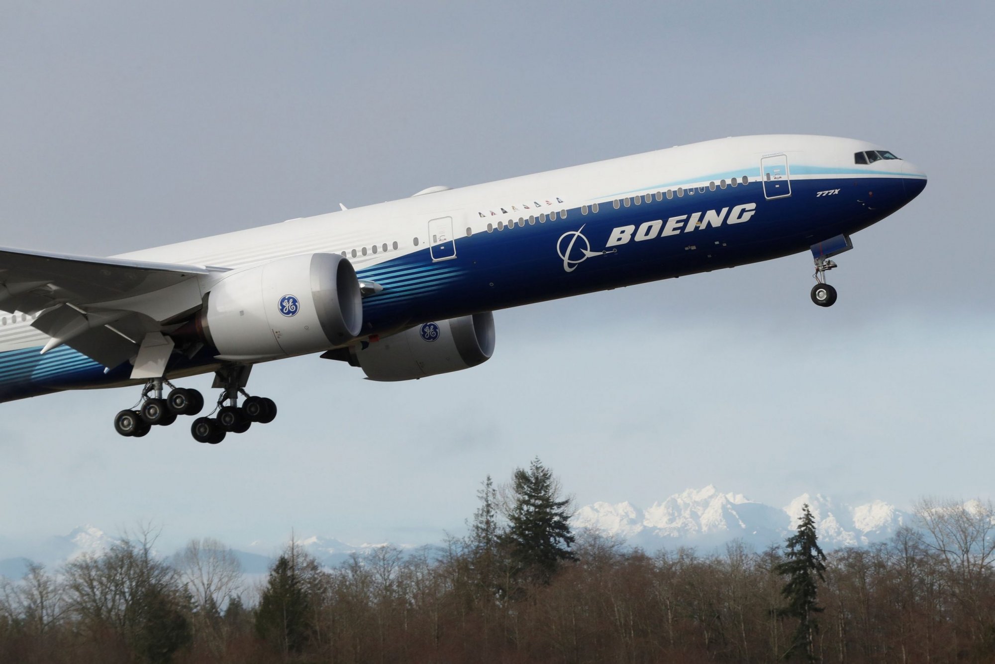 Boeing: Αναστέλλει τις δοκιμαστικές πτήσεις του 777Χ λόγω προβλήματος