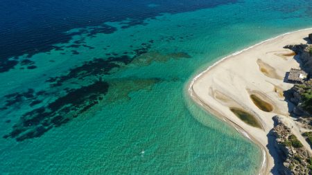 Η νότια Εύβοια σε 10 στάσεις