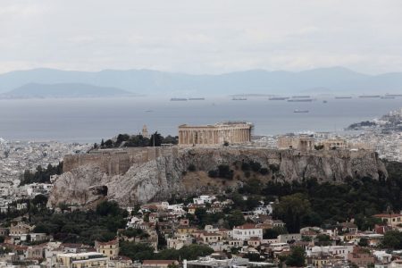 Κακοκαιρία: Τριήμερο με καταιγίδες και πτώση θερμοκρασίας