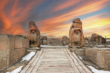 Μια βόλτα στην Ιστορία μέσα από τα μονοπάτια των Χετταίων