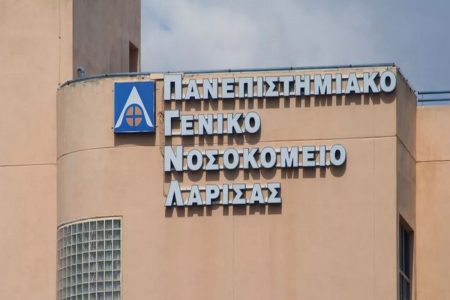 Βόλος: Αφαιρέθηκε το καμάκι από το κρανίο του 69χρονου μετά την επίθεση του γιου του με ψαροντούφεκο